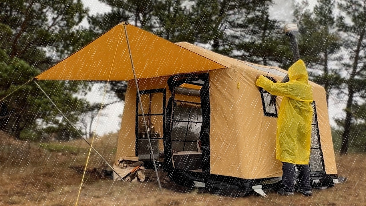 КЕМПИНГ ПОД ДОЖДЁМ! | СЛОЖНЫЕ ПОГОДНЫЕ УСЛОВИЯ