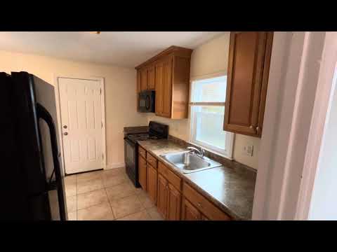 2579 Whitney Avenue, Hamden, CT home video tour