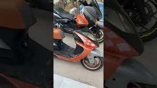 yamaha x max 250 vs mondial 150hs scooter Resimi