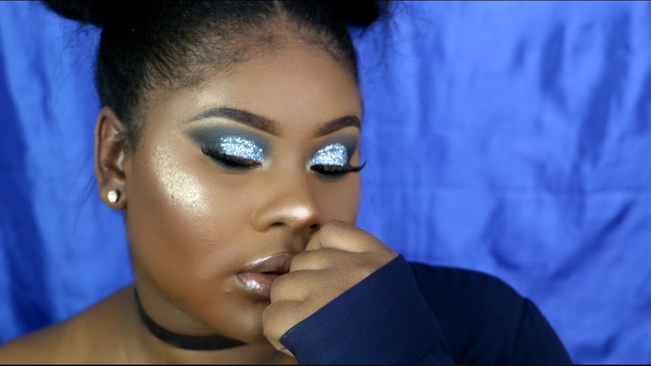 2. Blue Hair and Glitter Cut Crease Makeup Tutorial - wide 3