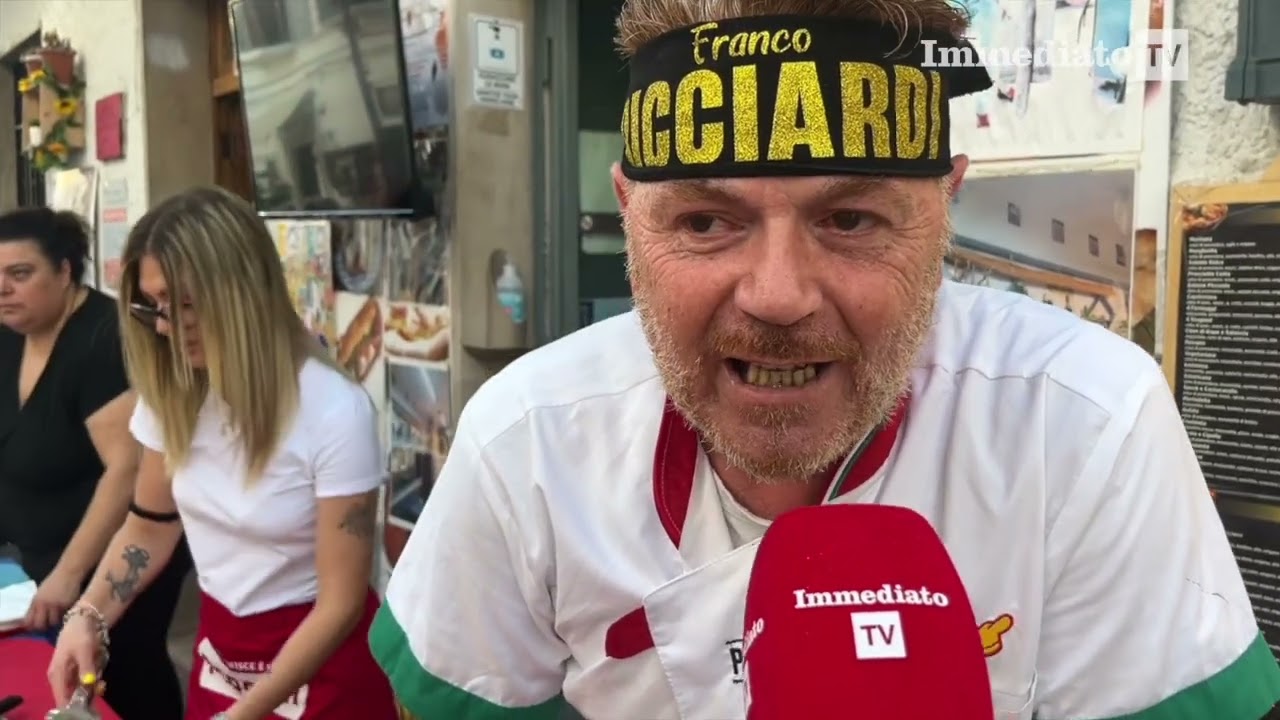 SUA MAESTÀ LA PAPOSCIA