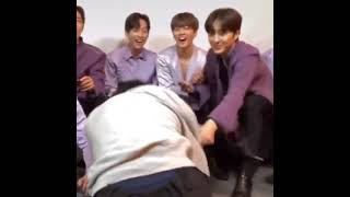 👅dawon was almost exposed  until 🐭rowoon shouted stop it n 🌰inseong said he didn't do it #sf9