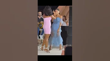 قلبي بلاستيك في مفاجأة مميزة لجمهور حفل بالساحل شاركت دينا الشربيني روبي على المسرح بالغناء مع ا 