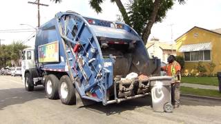 Long Beach McNeilus Rear Loader