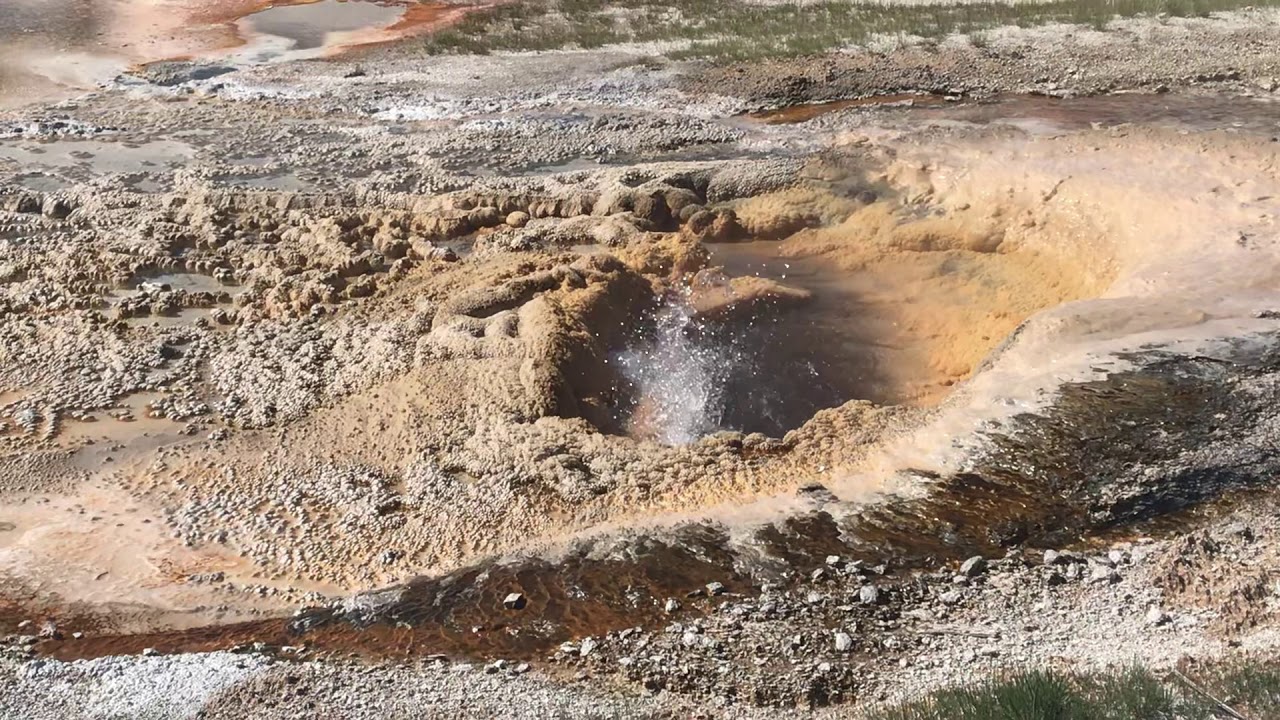 Hydrothermal feature no. 3