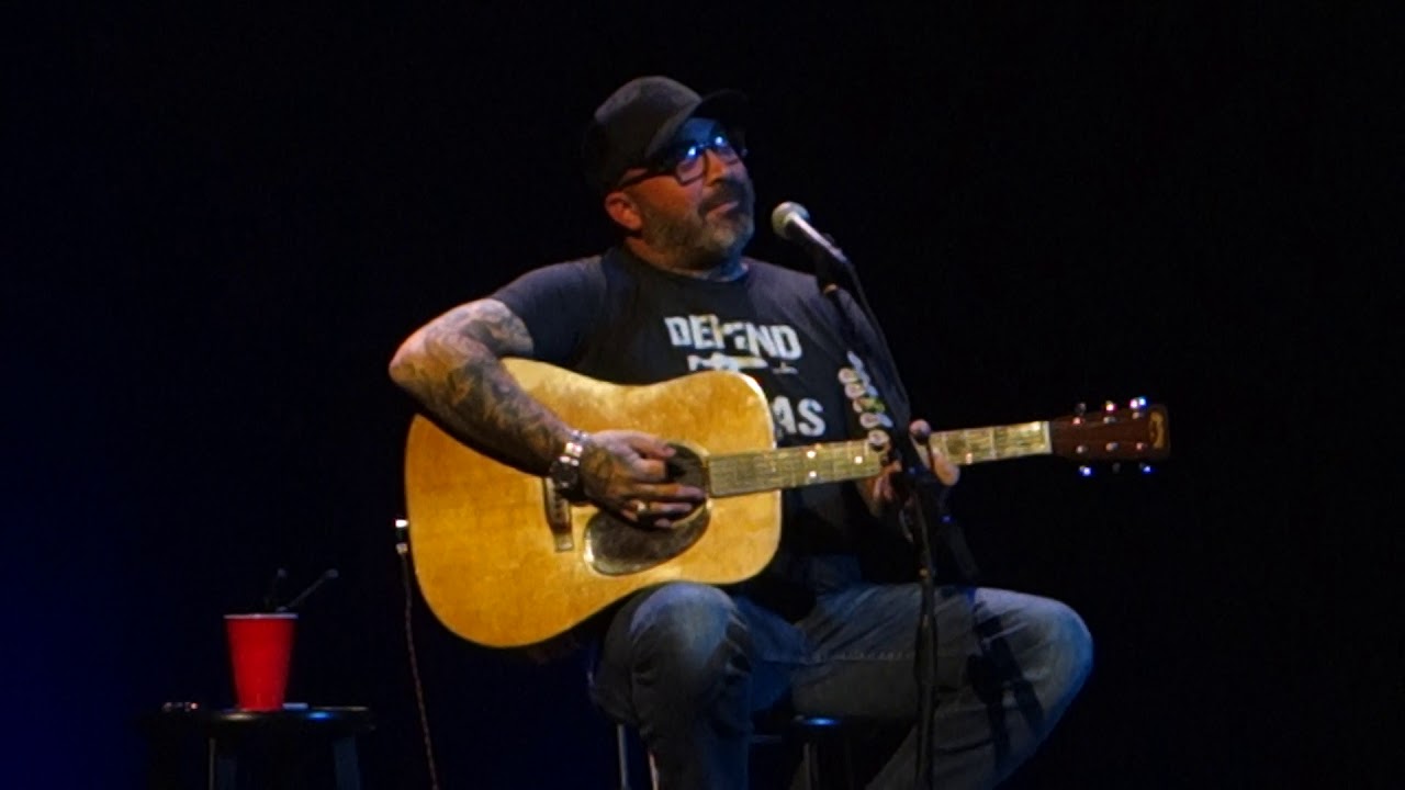 AARON LEWIS SO FAR AWAYMAJESTIC THEATER DALLAS 012419 YouTube AARON LEWIS SO FAR AWAYMAJESTIC THEATER DALLAS 012419 YouTube