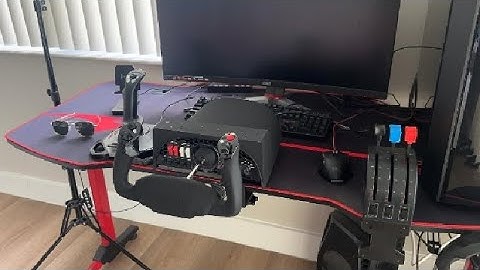 Honeycomb Aeronautical Alpha Flight Yoke & Switch Panel, Home Cockpit for Sim Enthusiasts Review