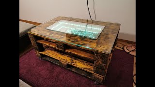 How to build an Infinity Mirror Coffee Table out of Pallet Wood  #diy #palletfurniture