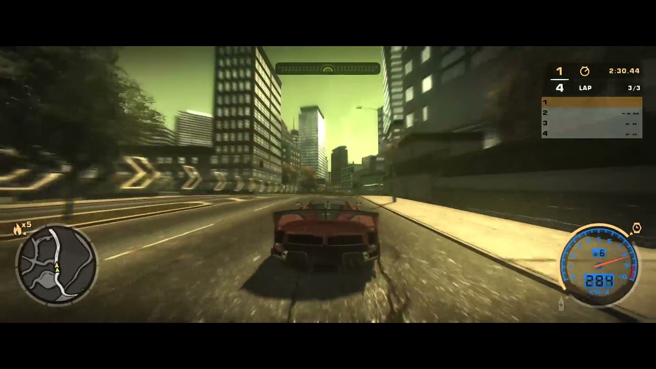 300 км/ч в городе.Need For Speed