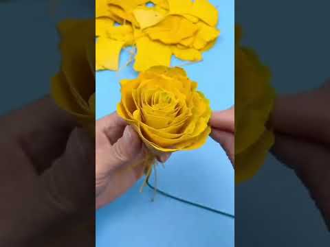 Розы из листьев.