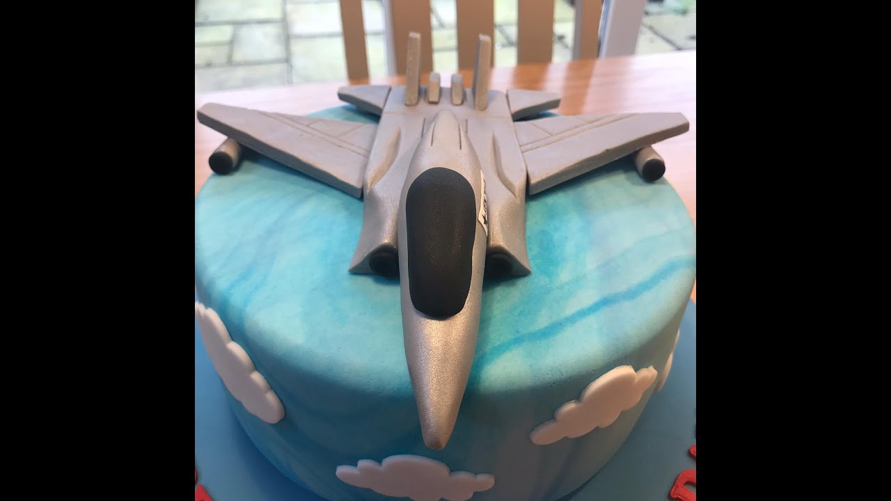 How to make the F18 Top Gun jet plane from Icing?  Step by Step guide
