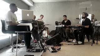 Hotstix - Burnout Cover @uth6756