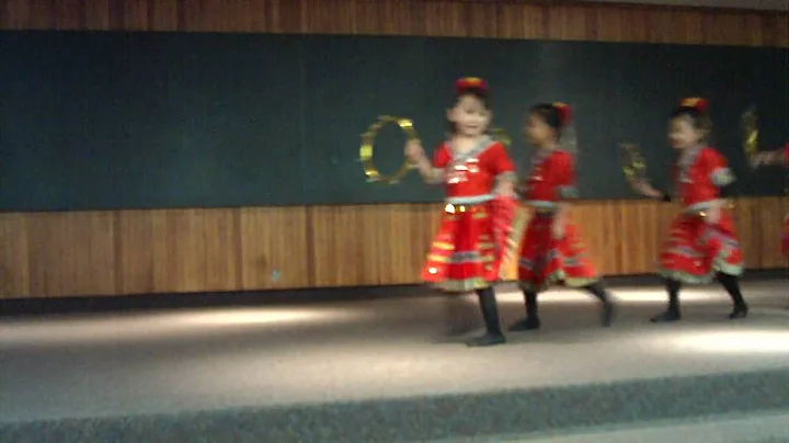 Dance at Institute of Texas Cultures.MOV