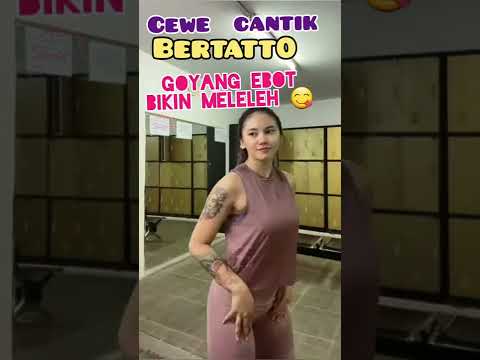 Goyangannya bikin candu #ojodibandingke #farelprayoga