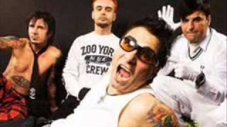Hooligans-Enyém,tiéd,miénk.wmv