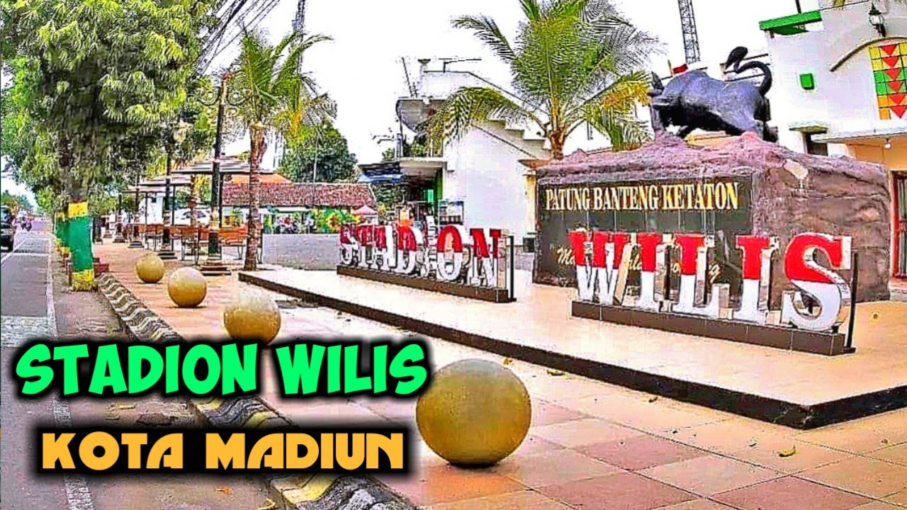 Suasana STADION Wilis KOTA MADIUN 2022 Ada Konser Dewa19