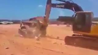 ngamukkk  !! operator beko karna gaji nggak di bayar