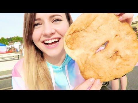 HUNGARIAN FOOD IS THE BEST FOOD + Special Announcement!!