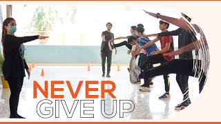 The Dean's Corner - S01E11 - Never Give Up