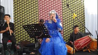 Enjing : Album Rita Tila, Kawih : Riscka Dwi kania