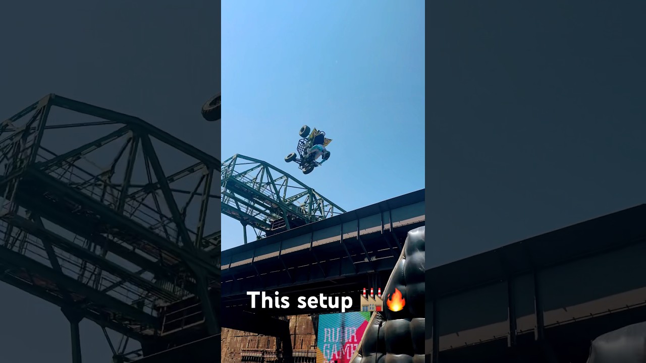 How cool is this setup 🏭?? 