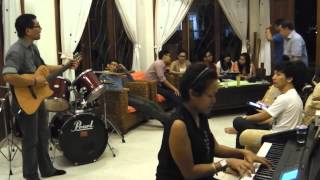 Video thumbnail of "Sangat besar anugerahMu (komkes)"