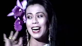 27 Years Ago in Thailand. Ladyboys and Ladygirls Cabaret Show. Hat Jai, Thailand #ladyboy #Thai