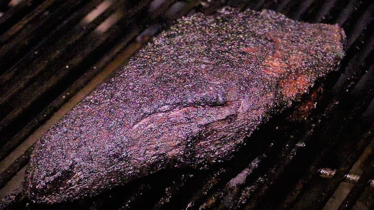 Tri-tip on a Weber Kettle | KosmosQ Cow Cover Rub
