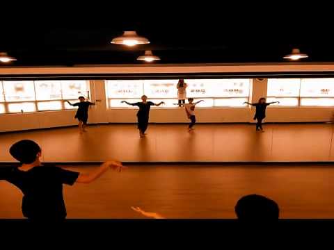 시카고 OST 중 " ROXIE"