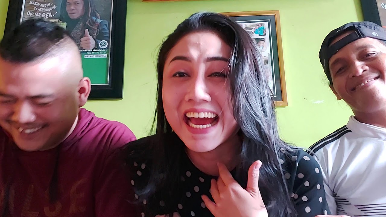 Ngobrol bareng Anjar agustin sang multi karakter...