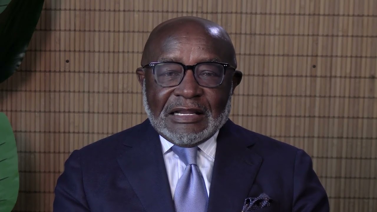 Outstanding Alumni Achievement Award Carl Ware (SPIA ’77G)