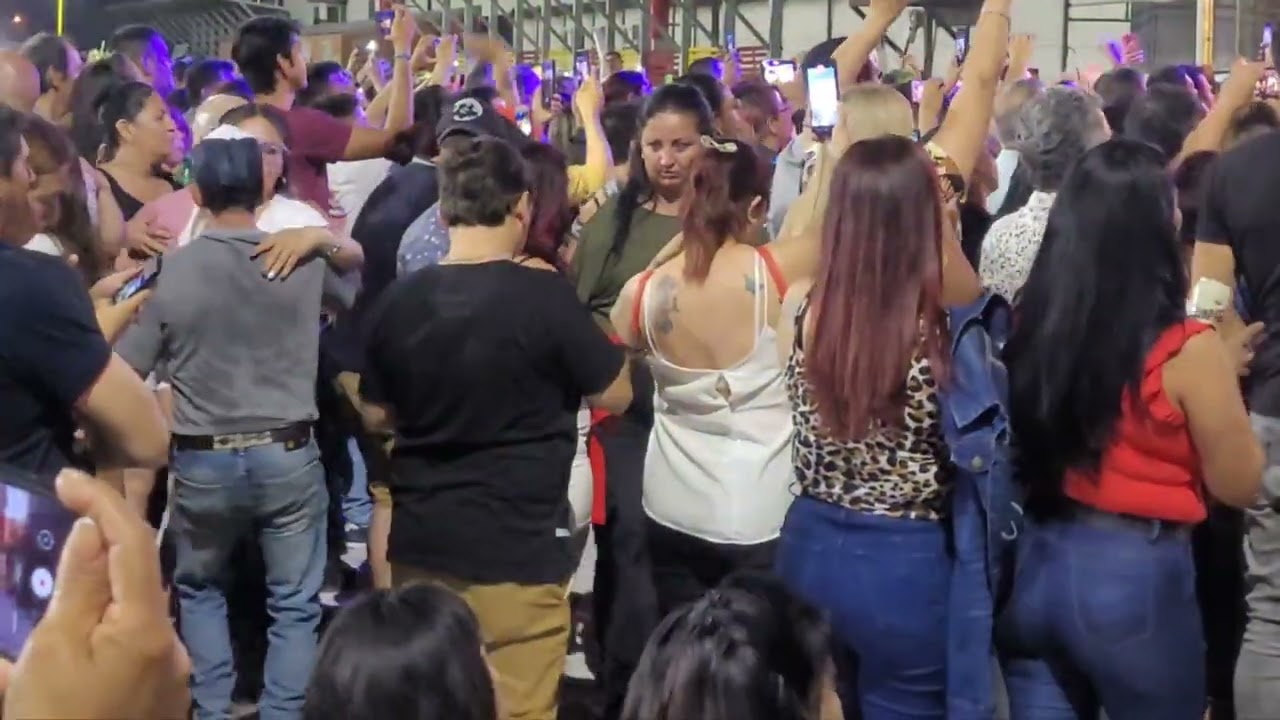 Las Estrellas Cumple 43 .Club Sarmiento