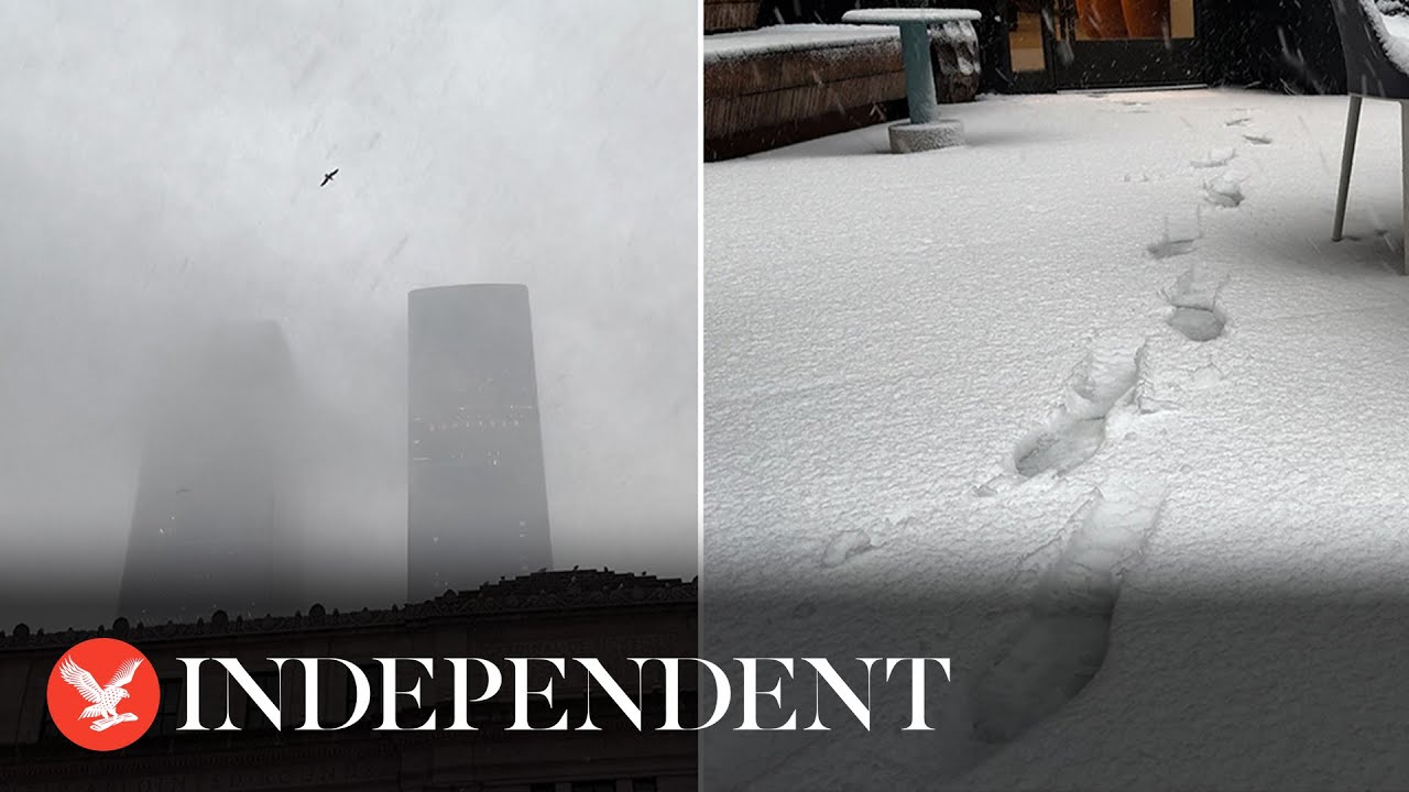 Heavy snow blankets New York City as winter storm warning issued - YouTube