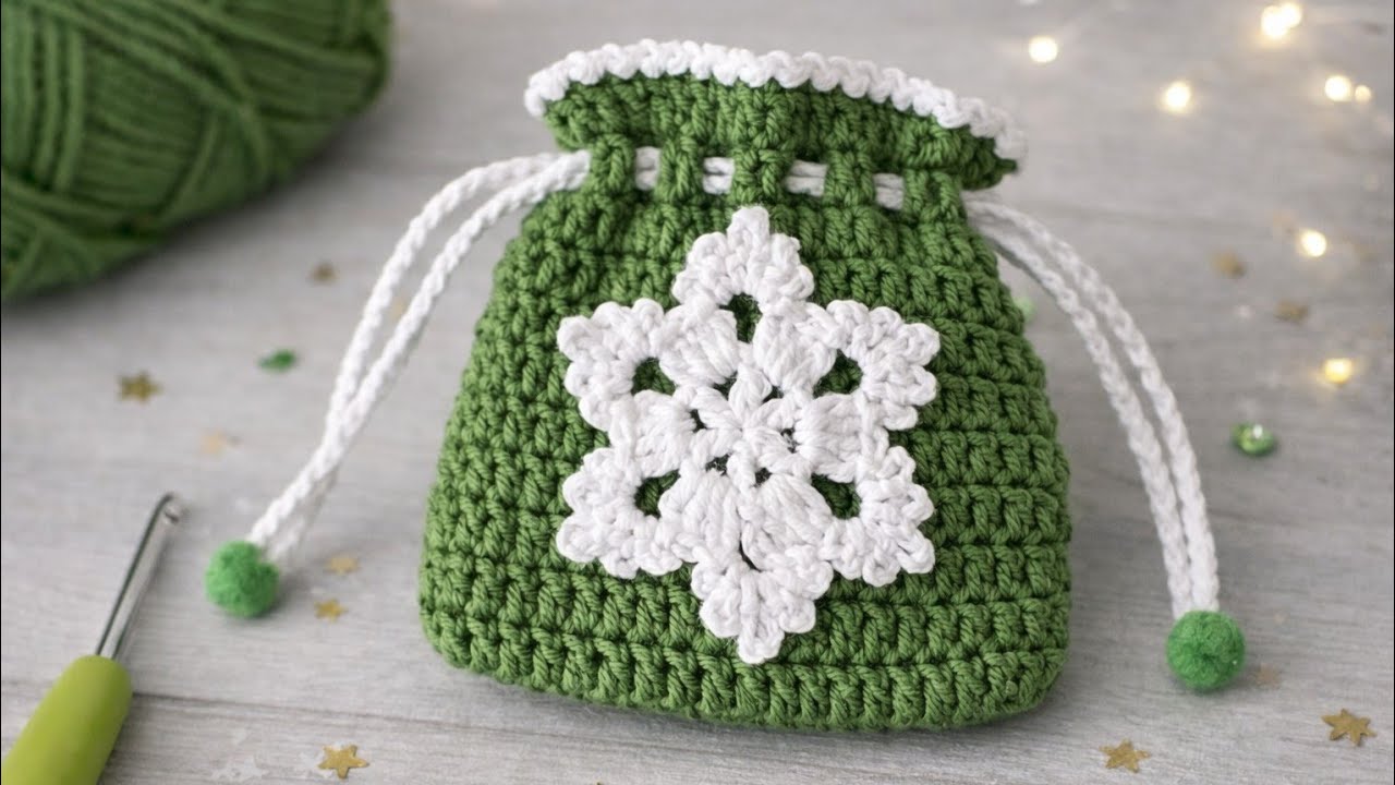 Why This Crochet Snowflake Drawstring Gift Pouch Is So Popular