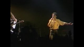 Film - Pjevajmo do zore (1985)