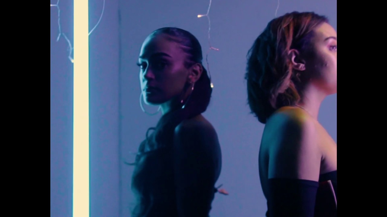 sai-sen-henny-nights-official-music-video