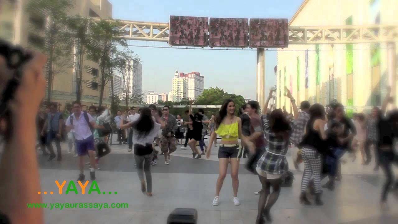 ญาญ่า Dance เปิดตัว Lipton