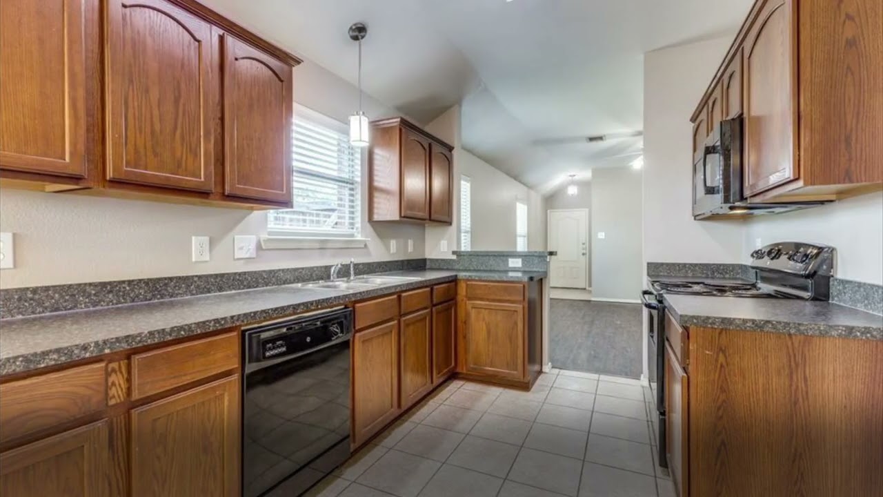 2023 Peony Street | Heartland Real Estate