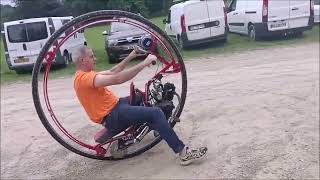 Moto mono roue à Limeyrat en Dordogne