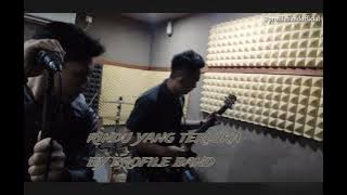 Rindu yang terluka - profile band