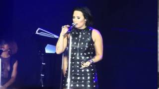 Demi Lovato singing Hello by Adele (Cover)