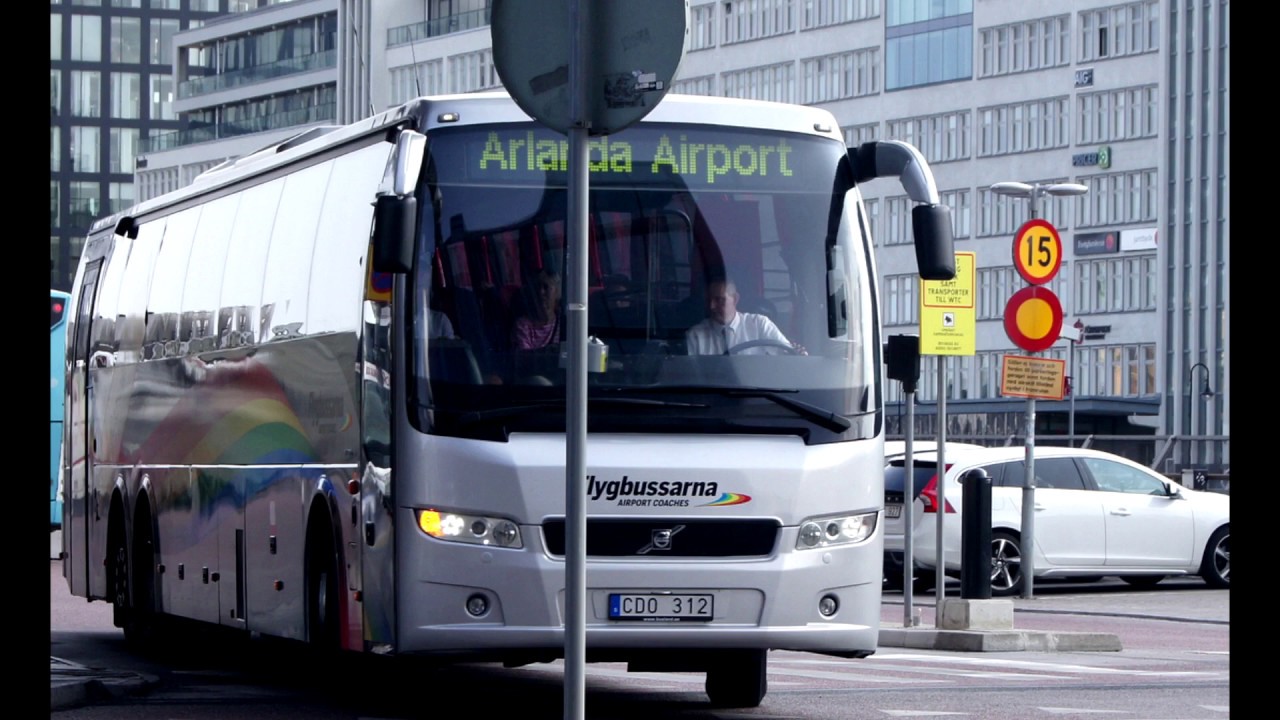 Taking flight! Former Airport coach. Volvo B12M 6x2(9700) I-Shift [4468]
