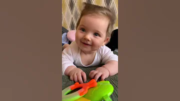 شاهد كيف تغير شكل الطفل كل شهر 