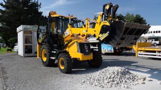 JCB 3CX with custom Yellow Angel seat & Crusher Bucket MBL 160