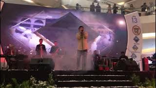Kemarin - Ifan Seventeen, diiringi Hitam Putih Band Samarinda