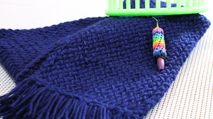 Loom Knitting Blankets Guide + 10 Pattern Ideas — Blog.NobleKnits  Loom  knitting blanket, Loom knitting tutorial, Loom knitting projects