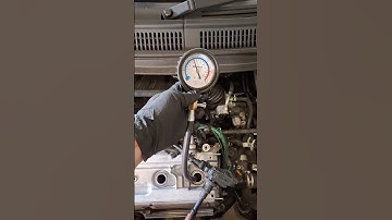 Cylinder Compression test. #automobile #suzuki #mechanic #automotivemaintenance #diagnosis
