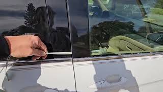 HOW TO UNLOCK A VEHICLE WITH A CELLPHONE CORD by Roadside Guy 339 views 1 month ago 1 minute, 33 seconds