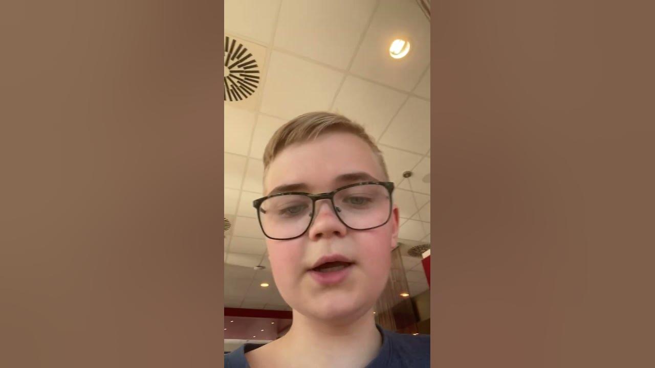 När Burger King ger dig extra mat. - YouTube