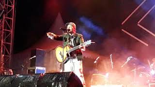 Download Lagu (cover) iwan fals-umar bakri suara mirip banget MP3